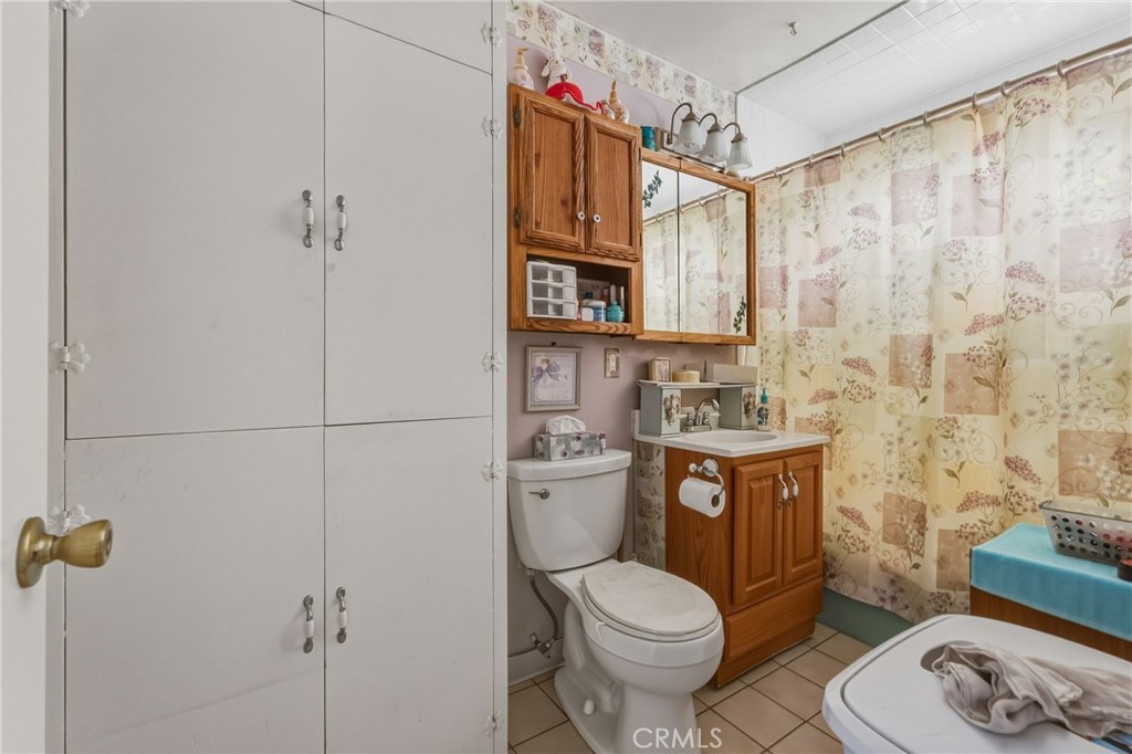 6392 Cayuga, Westminster CA 92683 - photo 23