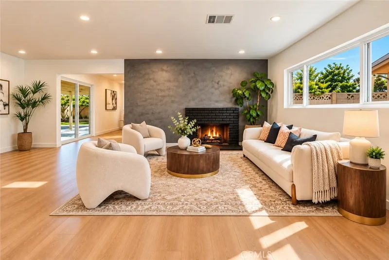 6692 Sutton, Westminster