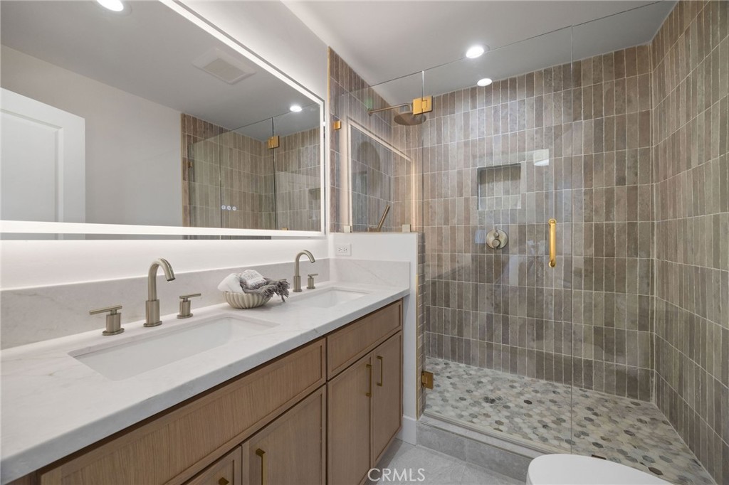 6772 Hazard, Westminster CA 92683 - photo 5