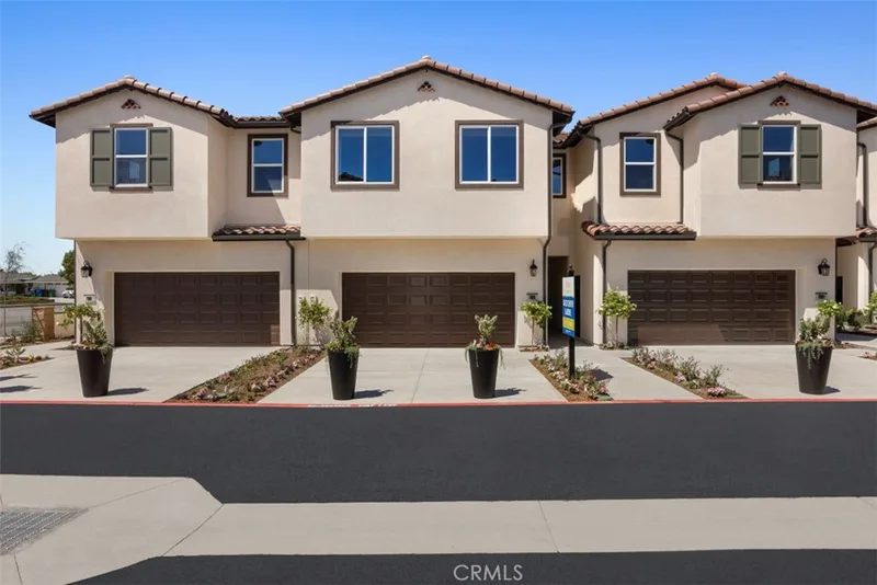 7023 Solara Way, Westminster, CA 92683