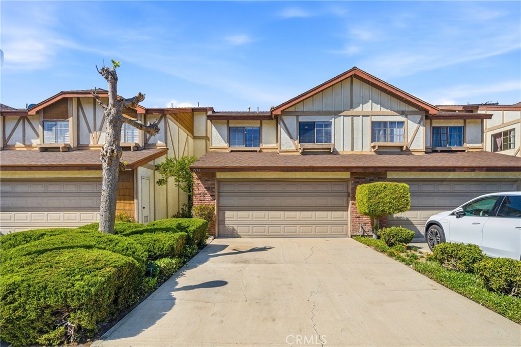 7113 Brentwood, Westminster CA 92683 - photo 1