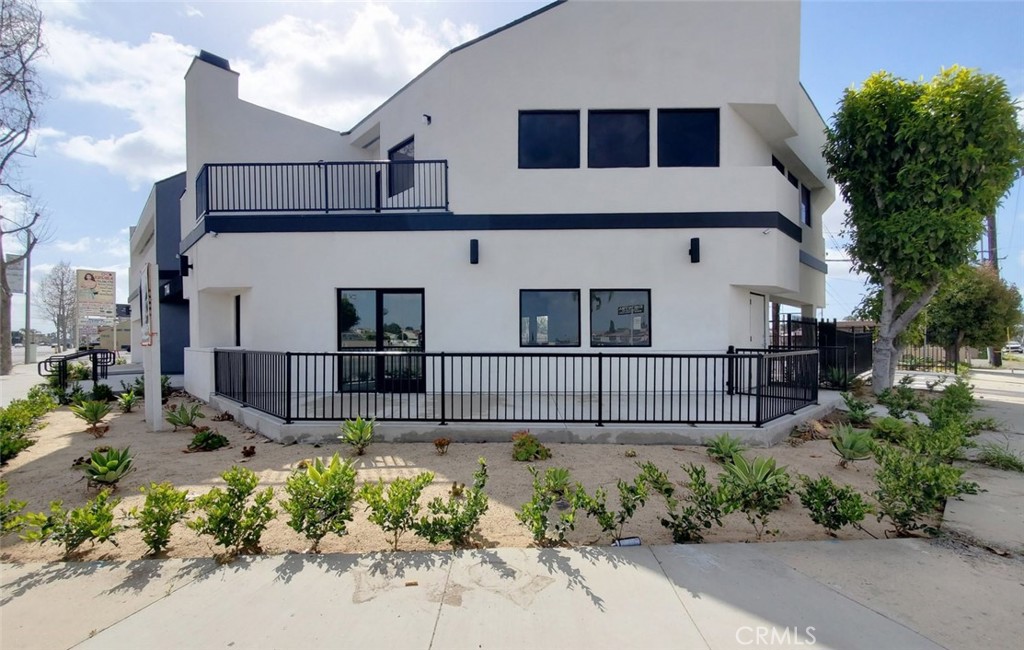 7744 Westminster, Westminster CA 92683 - photo 3