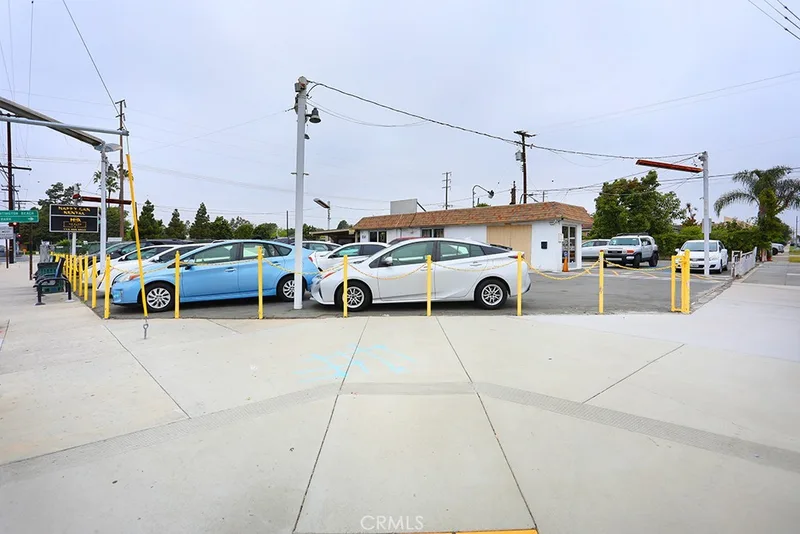 8041 Bolsa, Westminster, CA 92683