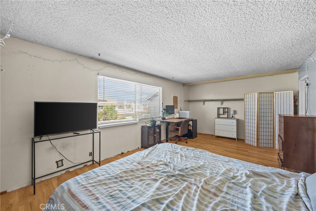 Primary Bedroom - 8441 Tulipwood Circle, Westminster CA 92683 - photo 23