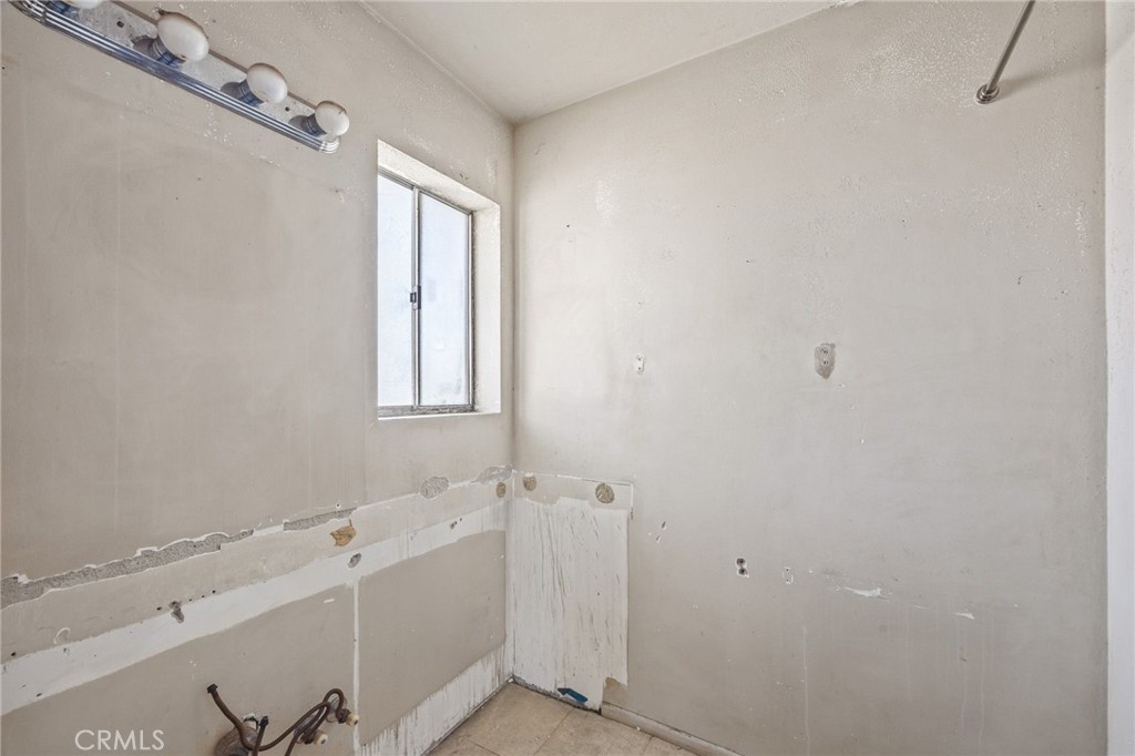 Primary Bathroom - currently unusable - 8441 Tulipwood Circle, Westminster CA 92683 - photo 25