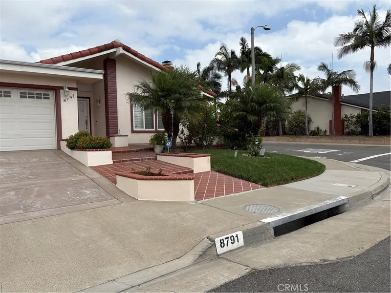 8791 Brooke, Westminster