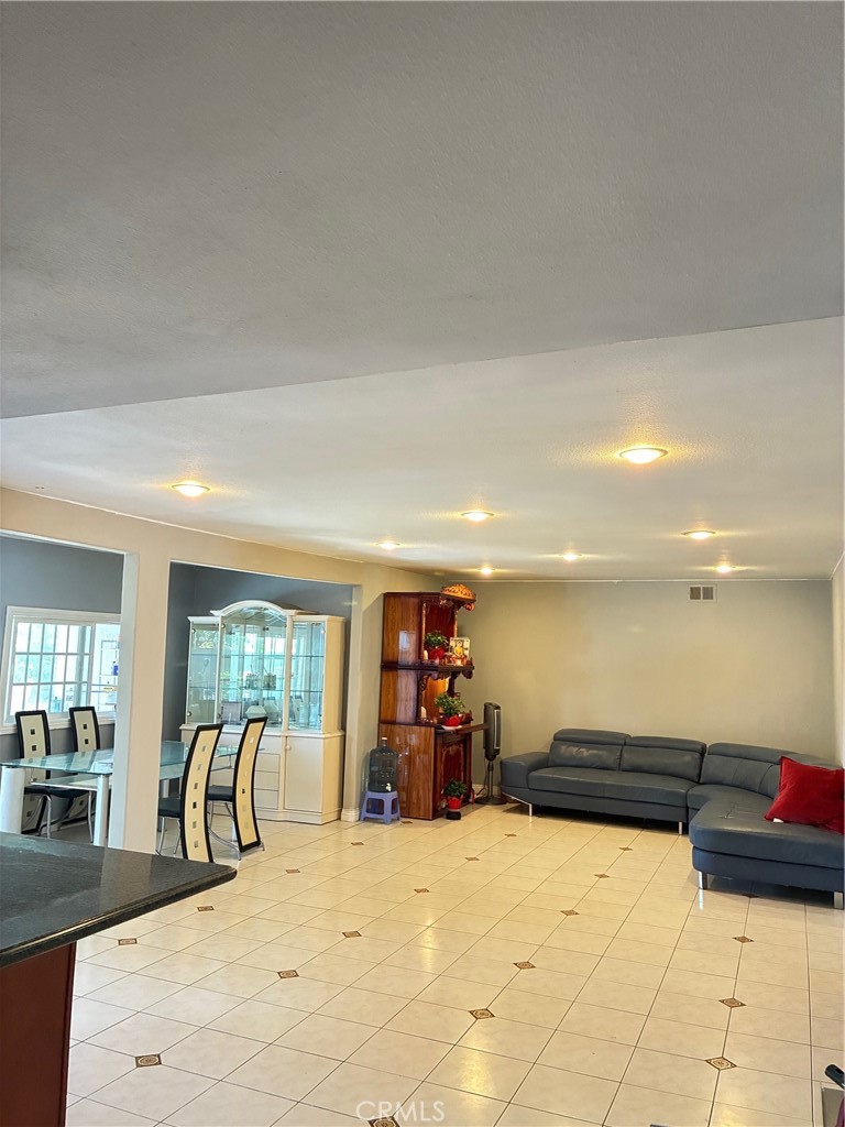 8812 Carmel, Westminster CA 92683 - photo 5