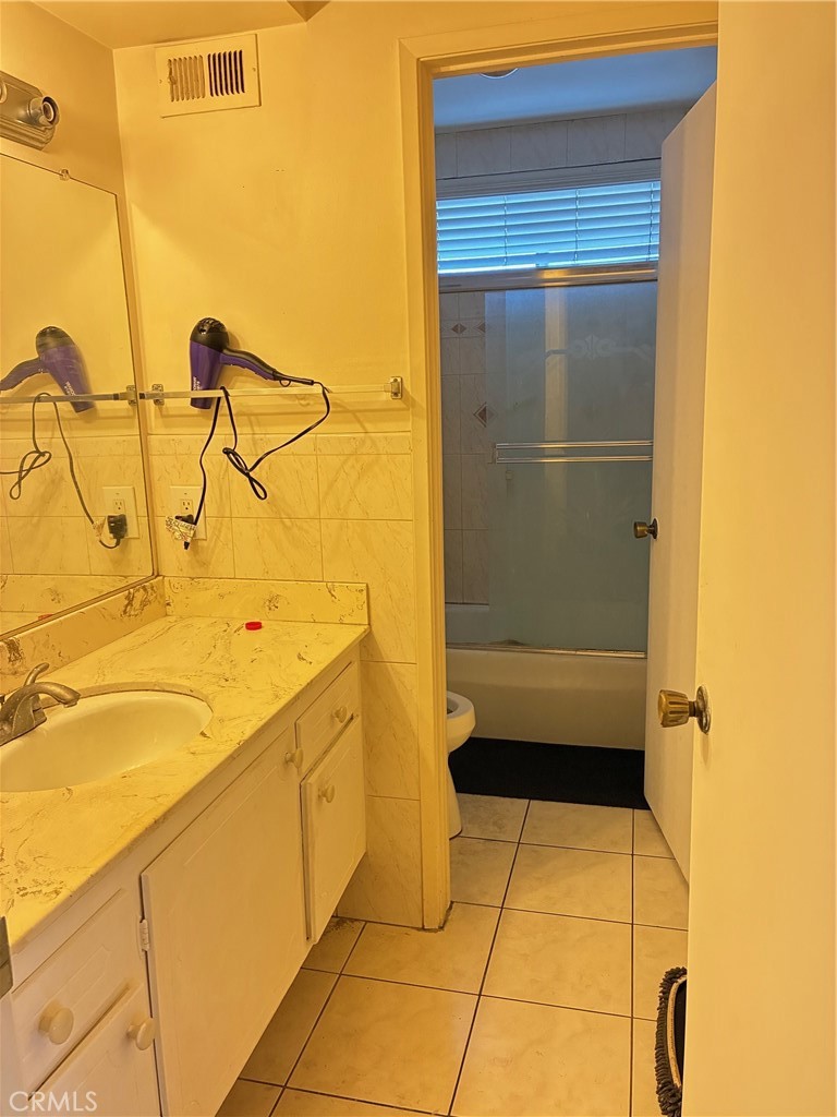 8812 Carmel, Westminster CA 92683 - photo 14