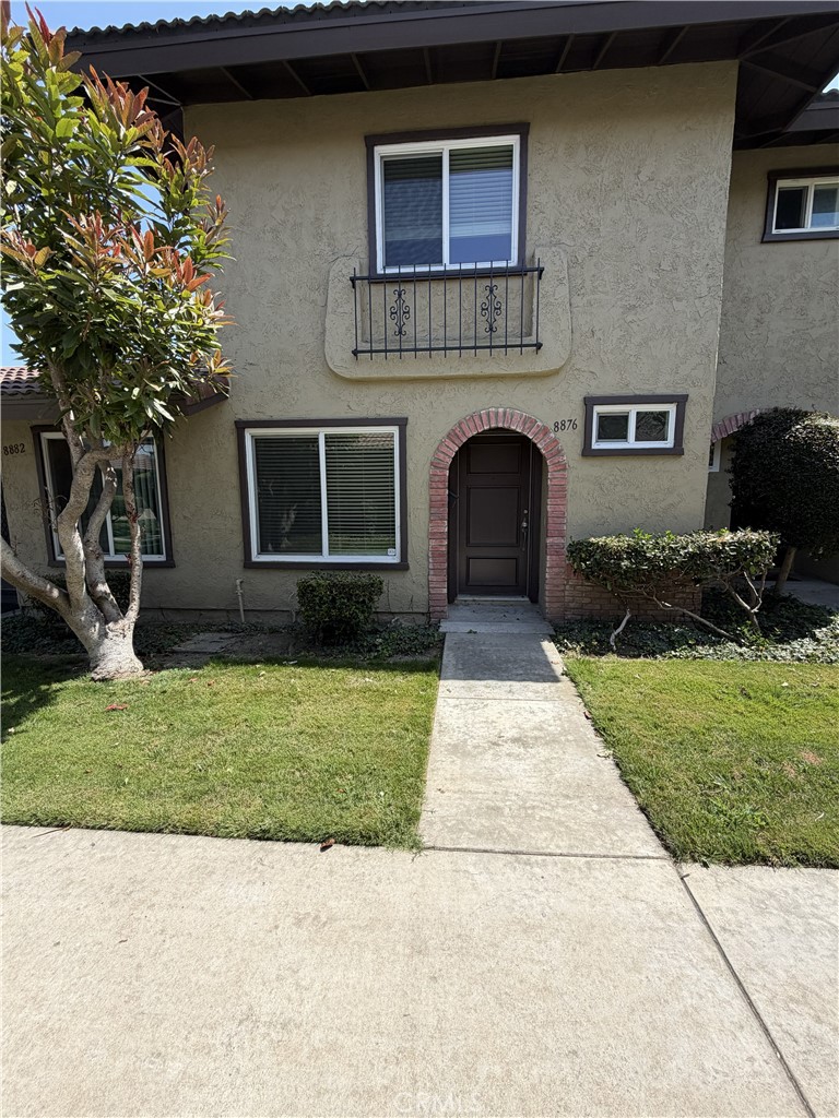 8876 Barcelona, Westminster CA 92683 - photo 1