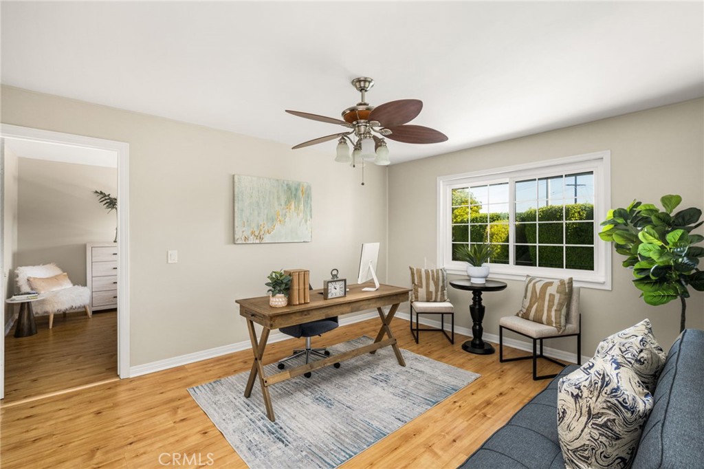Versatile upstairs office/flex space with room for work or relaxation. - 8981 Blackheath Circle, Westminster CA 92683 - photo 20