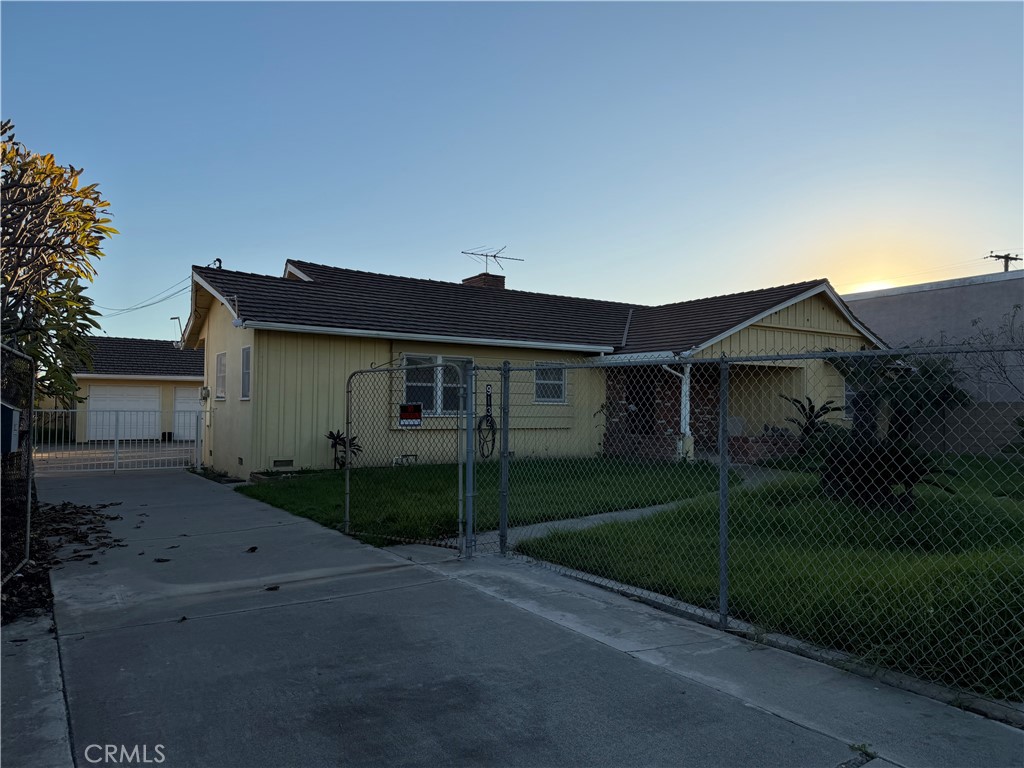 9132 Hazard, Westminster CA 92683 - photo 1