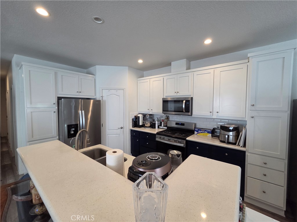 9200 Westminster 76, Westminster CA 92683 - photo 4