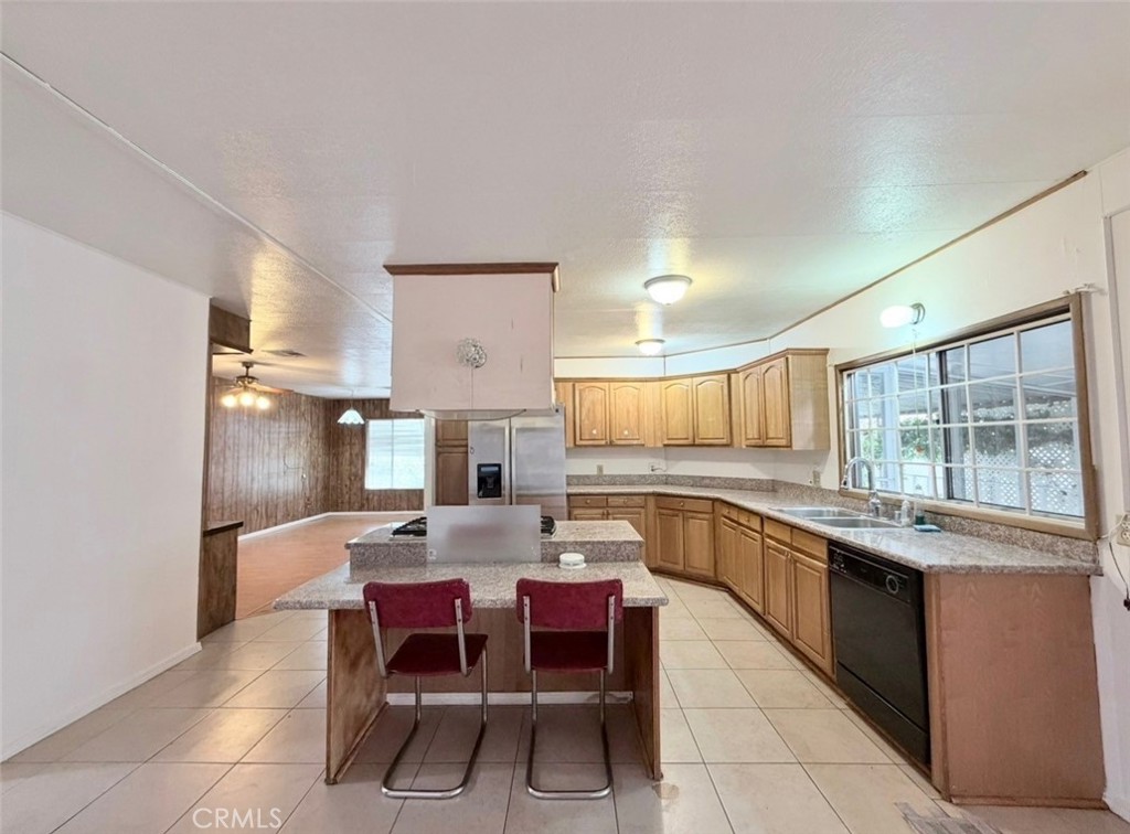 9200 Westminster Boulevard 71, Westminster CA 92683 - photo 1