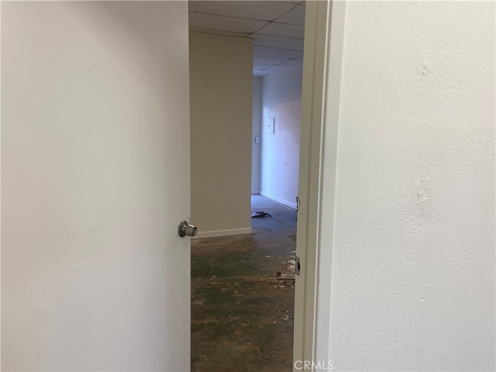 9437 EDINGER, Westminster CA 92683 - photo 3