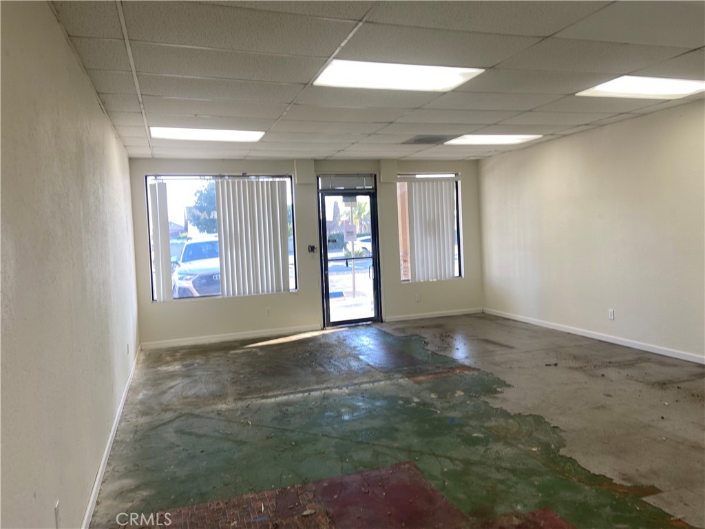 9437 EDINGER, Westminster CA 92683 - photo 8