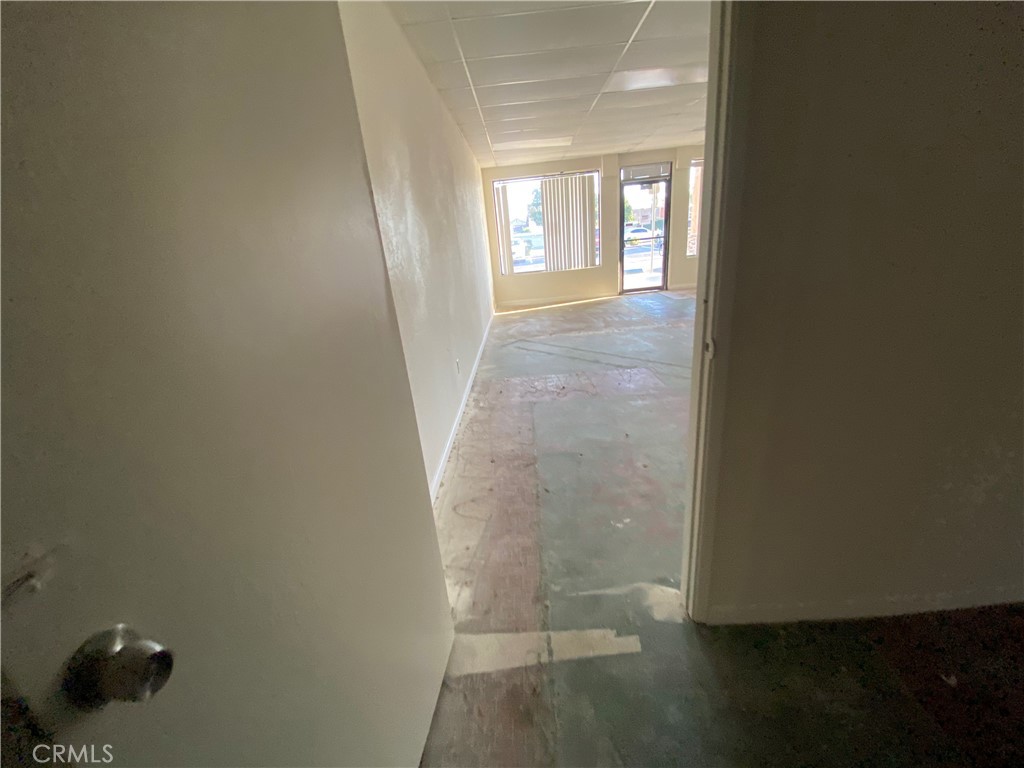 9437 EDINGER, Westminster CA 92683 - photo 11