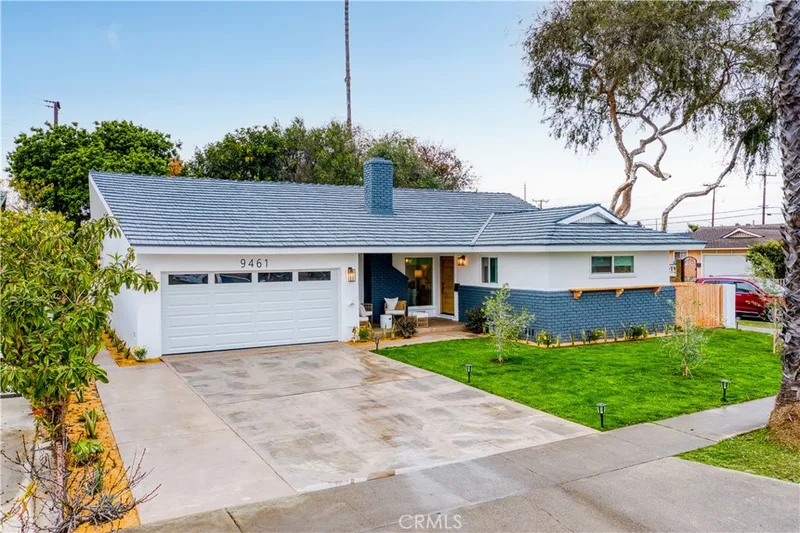 9461 Lotus, Westminster, CA 92683
