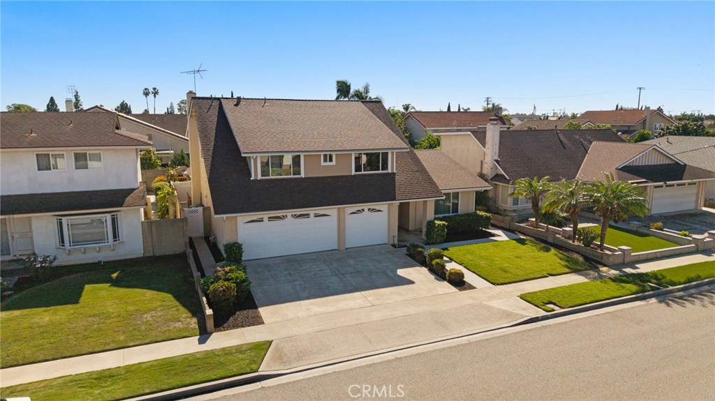 This beautifully maintained 4-bedroom, 2.5-bath residence with a 3-car garage offers 2,902 square feet of gracious, open - 9552 Westwood Drive, Westminster CA 92683 - photo 3