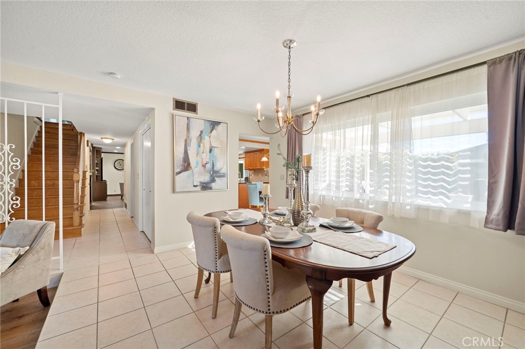 Another beautiful view of dining area - 9552 Westwood Drive, Westminster CA 92683 - photo 8