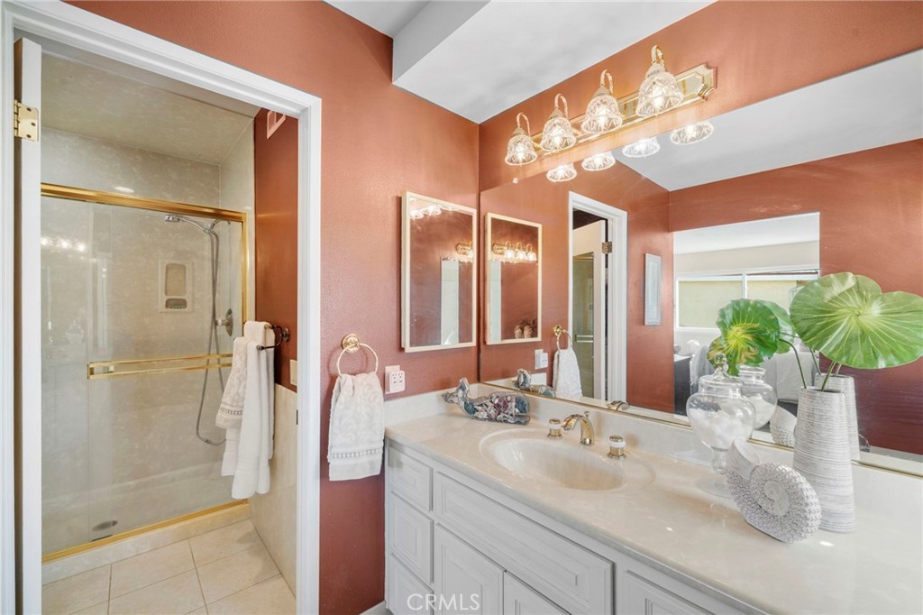 Remolded bathroom! - 9552 Westwood Drive, Westminster CA 92683 - photo 33
