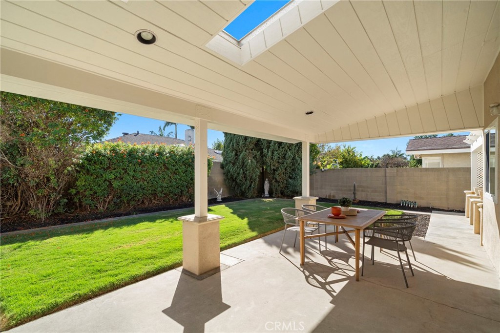 Large Backyard with decking - 9552 Westwood Drive, Westminster CA 92683 - photo 39