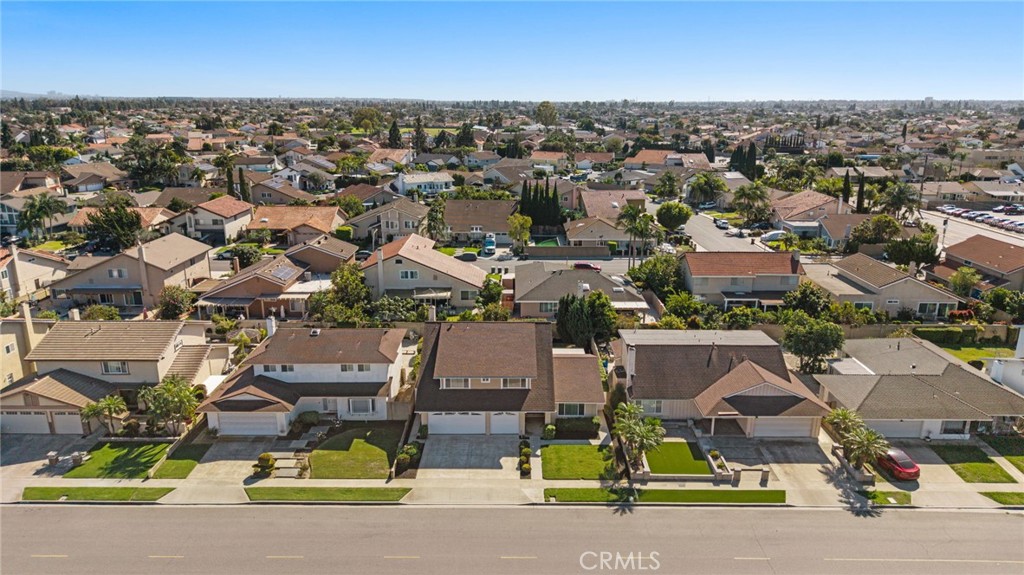 Lovely curb appeal welcomes you with pristine professional landscaping. - 9552 Westwood Drive, Westminster CA 92683 - photo 50