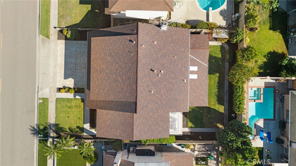 It's the perfect venue for major outdoor dinner parties, surrounded by the lush lawn, and pristine landscaping, block wa - 9552 Westwood Drive, Westminster CA 92683 - photo 54