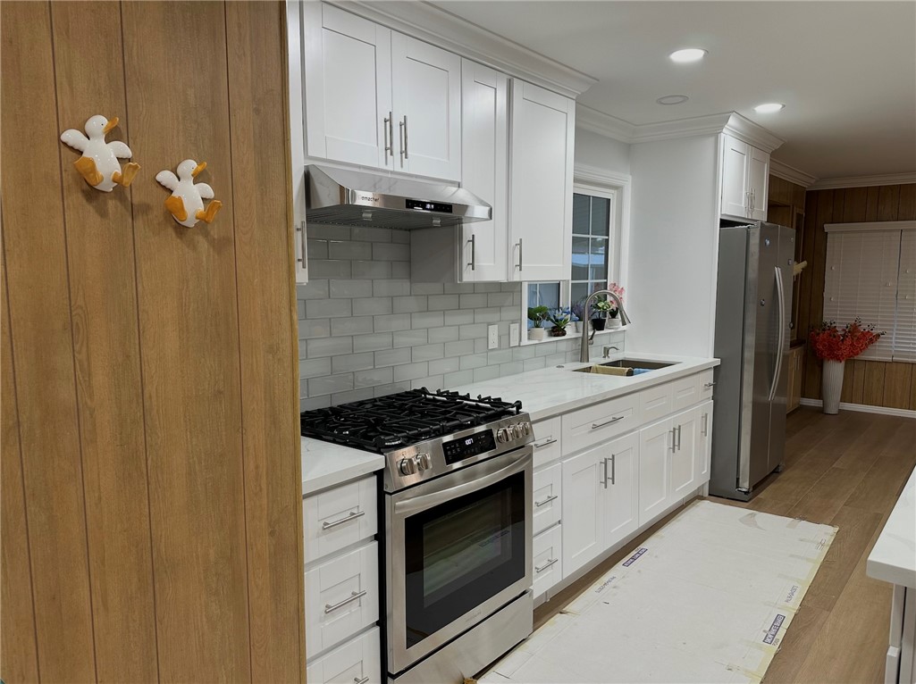 9800 Bolsa Avenue 60, Westminster CA 92683 - photo 4
