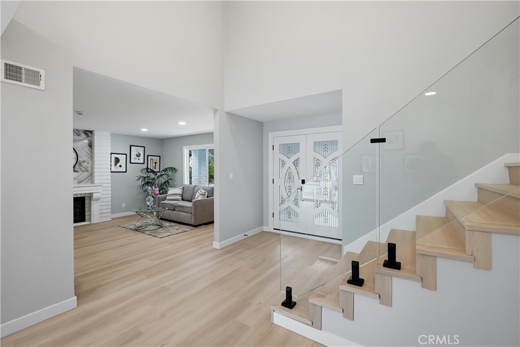 9911 Westhaven Circle, Westminster CA 92683 - photo 5