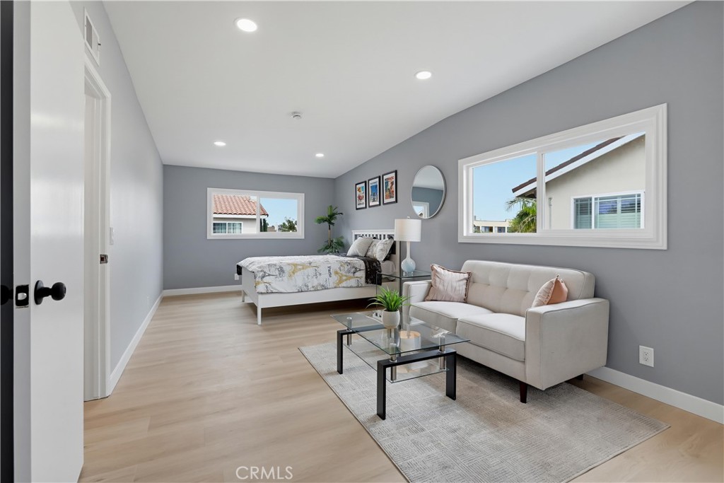 9911 Westhaven Circle, Westminster CA 92683 - photo 40