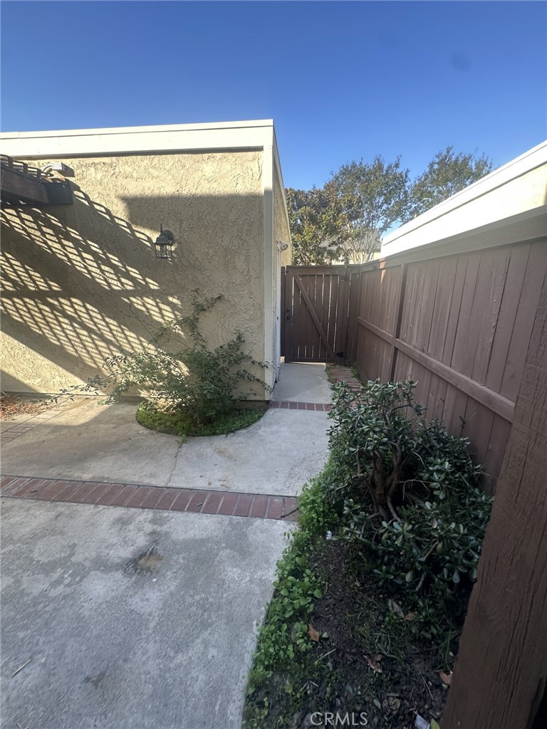 9942 Wentworth, Westminster CA 92683 - photo 24