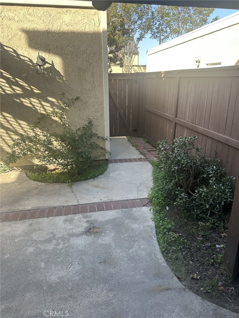 9942 Wentworth, Westminster CA 92683 - photo 34