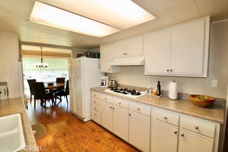 16742 Lake Knoll Lane 187, Yorba Linda CA 92886 - photo 27