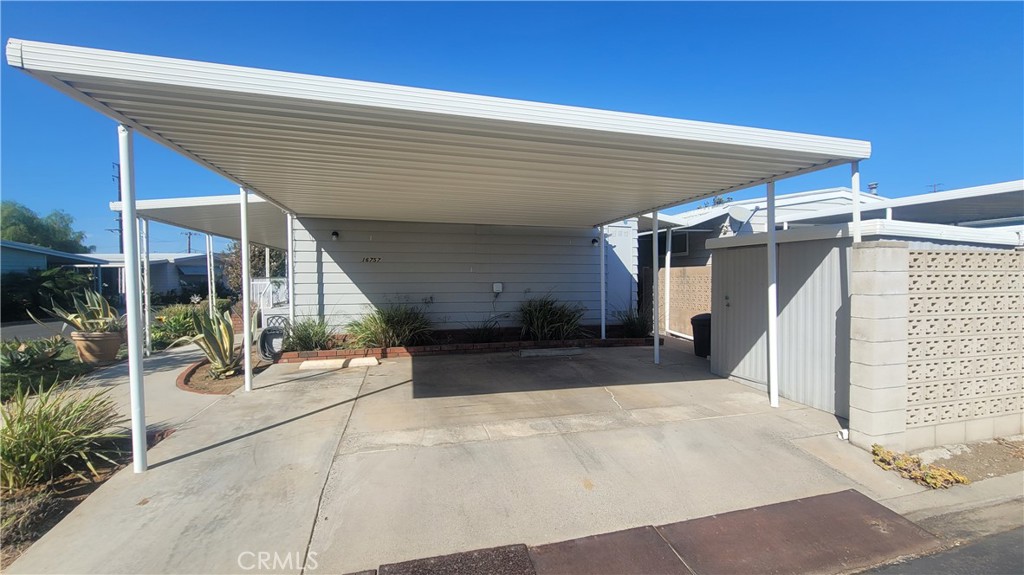 This is rare to find!! Side by Side! - 16757 Lake Terrace Way, Yorba Linda CA 92886 - photo 48