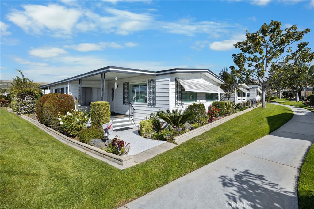 16902 Lake Pleasant Lane 216, Yorba Linda CA 92886 - photo 3