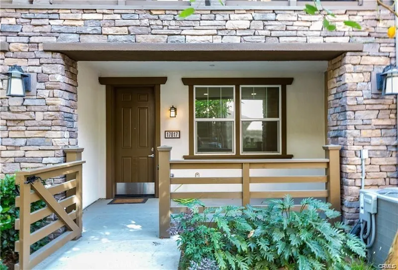 17017 Independence, Yorba Linda, CA 92886