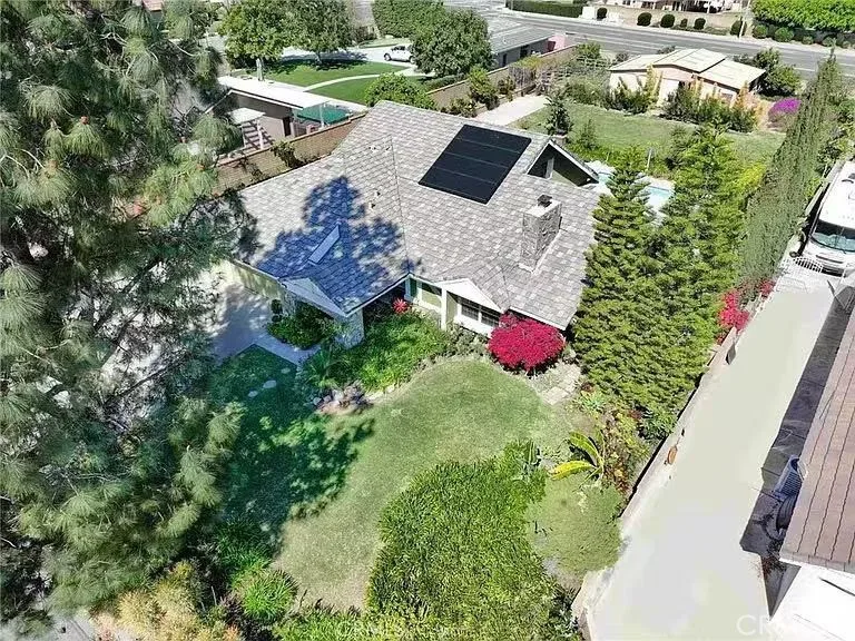 17021 Rosebud, Yorba Linda