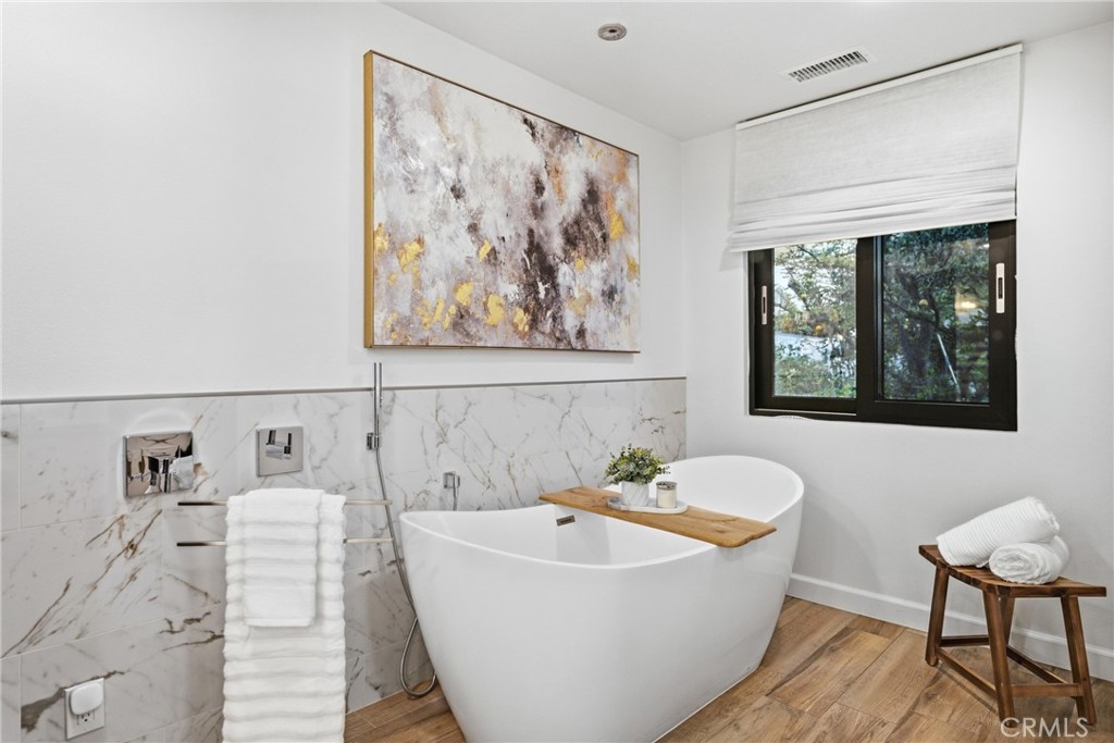 Tub fills from ceiling - 17052 El Cajon Avenue, Yorba Linda CA 92886 - photo 28
