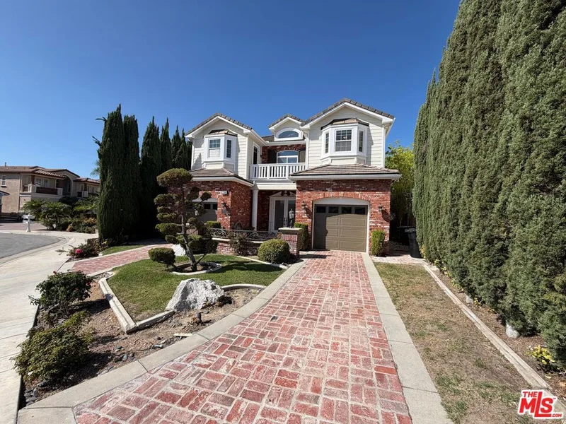17109 Santa Cruz Court, Yorba Linda