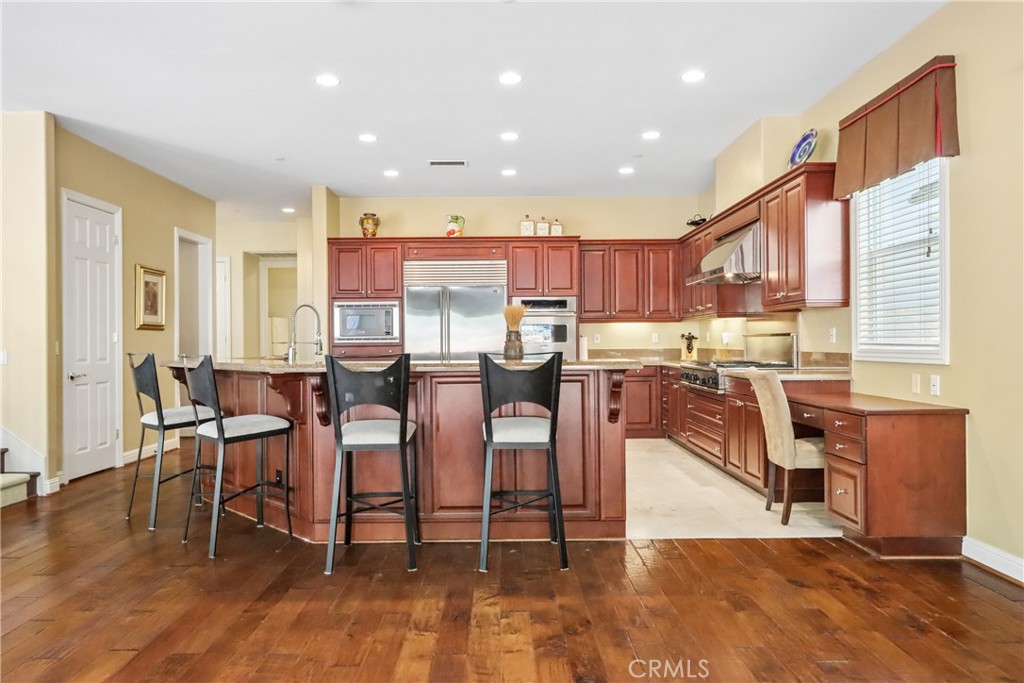 Kitchen - 17218 Blue Spruce, Yorba Linda CA 92886 - photo 22