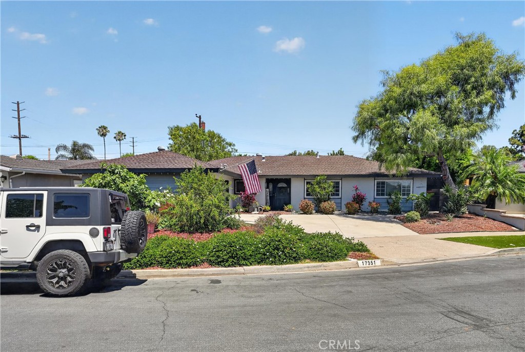 17351 La Collette, Yorba Linda CA 92886 - photo 1