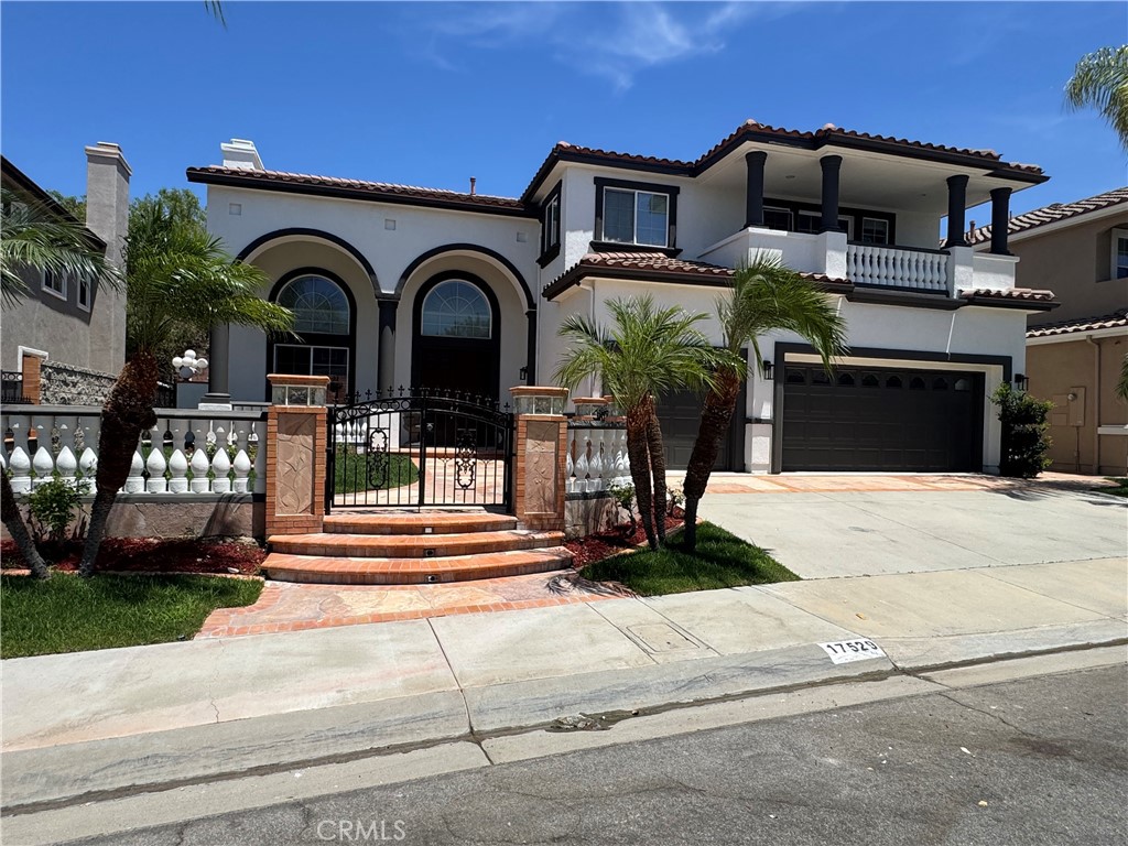 17529 Cloverdale, Yorba Linda CA 92886 - photo 1