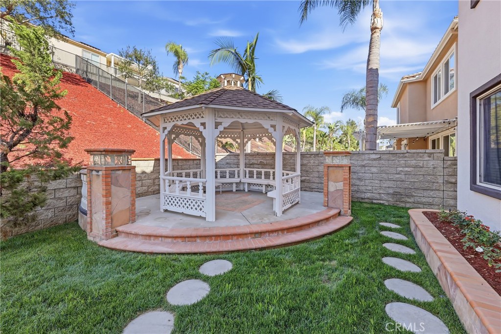 17529 Cloverdale, Yorba Linda CA 92886 - photo 2