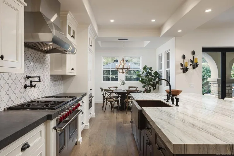 18085 Via Roma, Yorba Linda, CA 92886