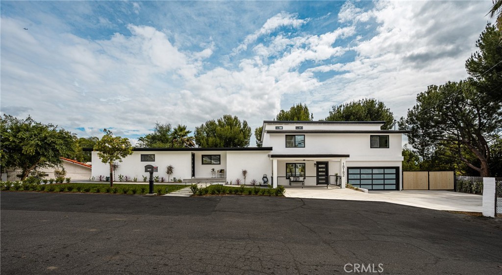 18182 Hutchings, Yorba Linda CA 92886 - photo 1