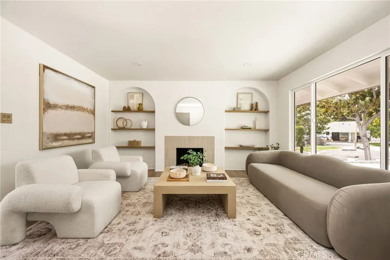 18712 Piper, Yorba Linda