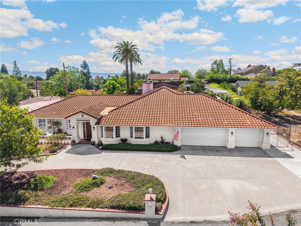 18932 Via Sereno, Yorba Linda CA 92886 - photo 3