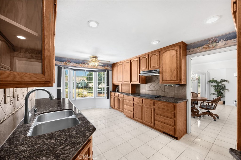 18932 Via Sereno, Yorba Linda CA 92886 - photo 11