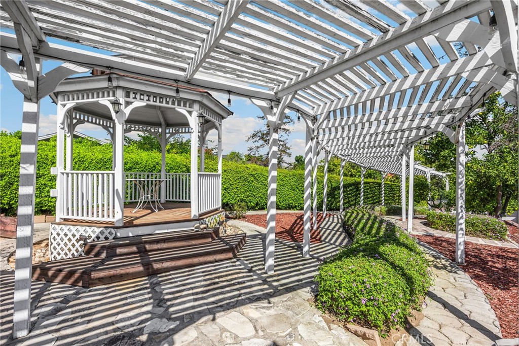 18932 Via Sereno, Yorba Linda CA 92886 - photo 59
