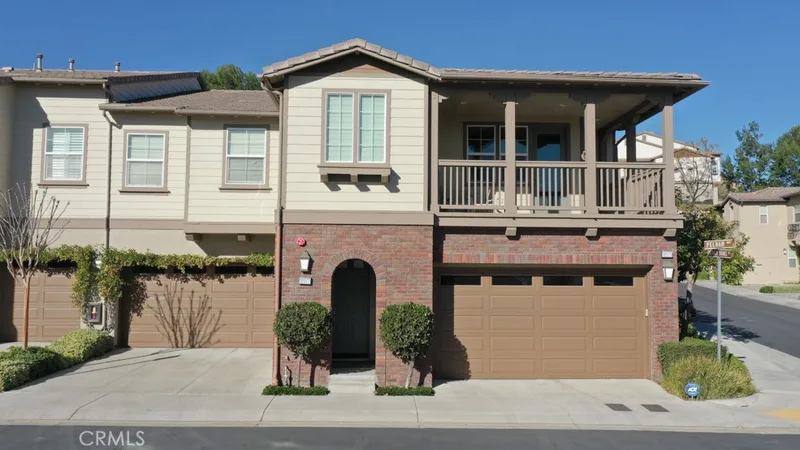 18977 Pelham, Yorba Linda, CA 92886